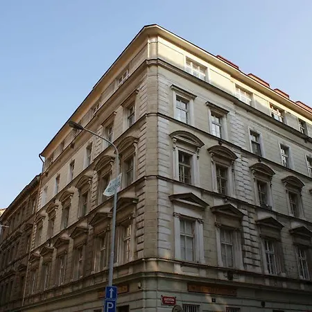 Vysehrad Castle Hotel apartamentowy Praga